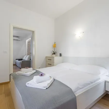 Fine Janeza Pavla Apartmán Lublaň